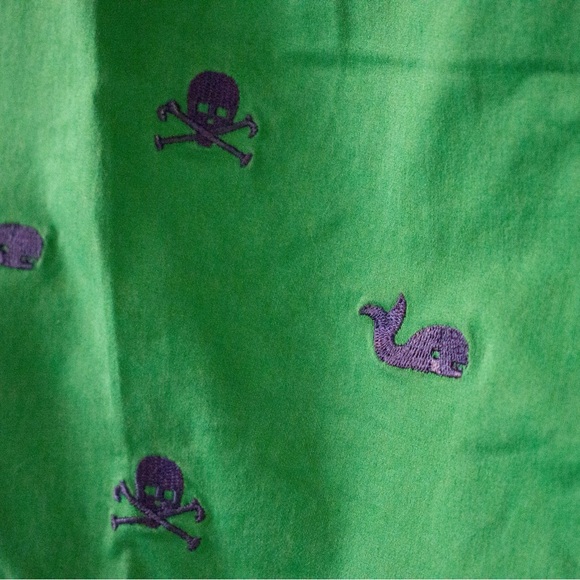 Embroidered shorts - Picture 3 of 4